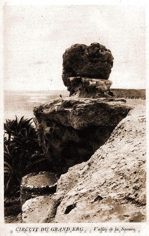 ALGERIE SAHARA 1923 A 29 EN RENAULT 6 ROUES (8).jpg